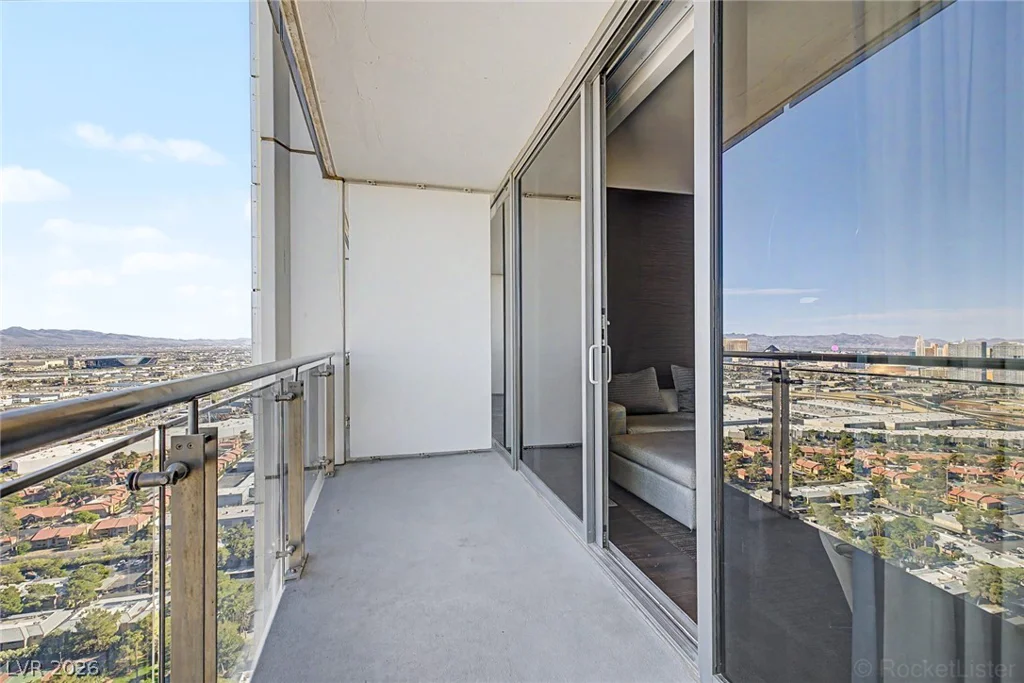 4381 Flamingo, Las Vegas, NV 89103