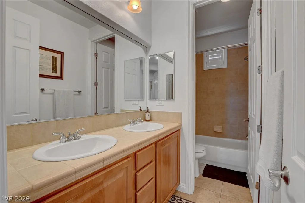 12260 Caminita, Las Vegas, NV 89138