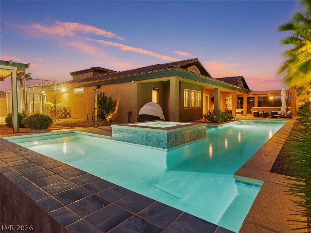 8775 Helena, Las Vegas, NV 89129