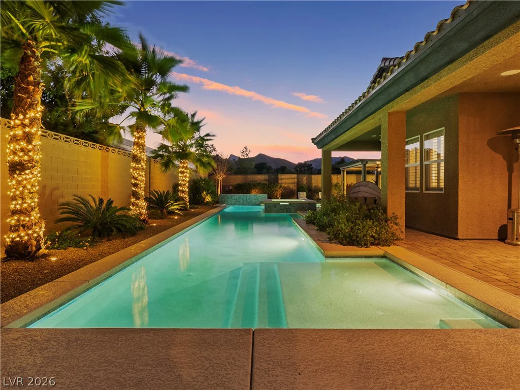 8775 Helena, Las Vegas, NV 89129