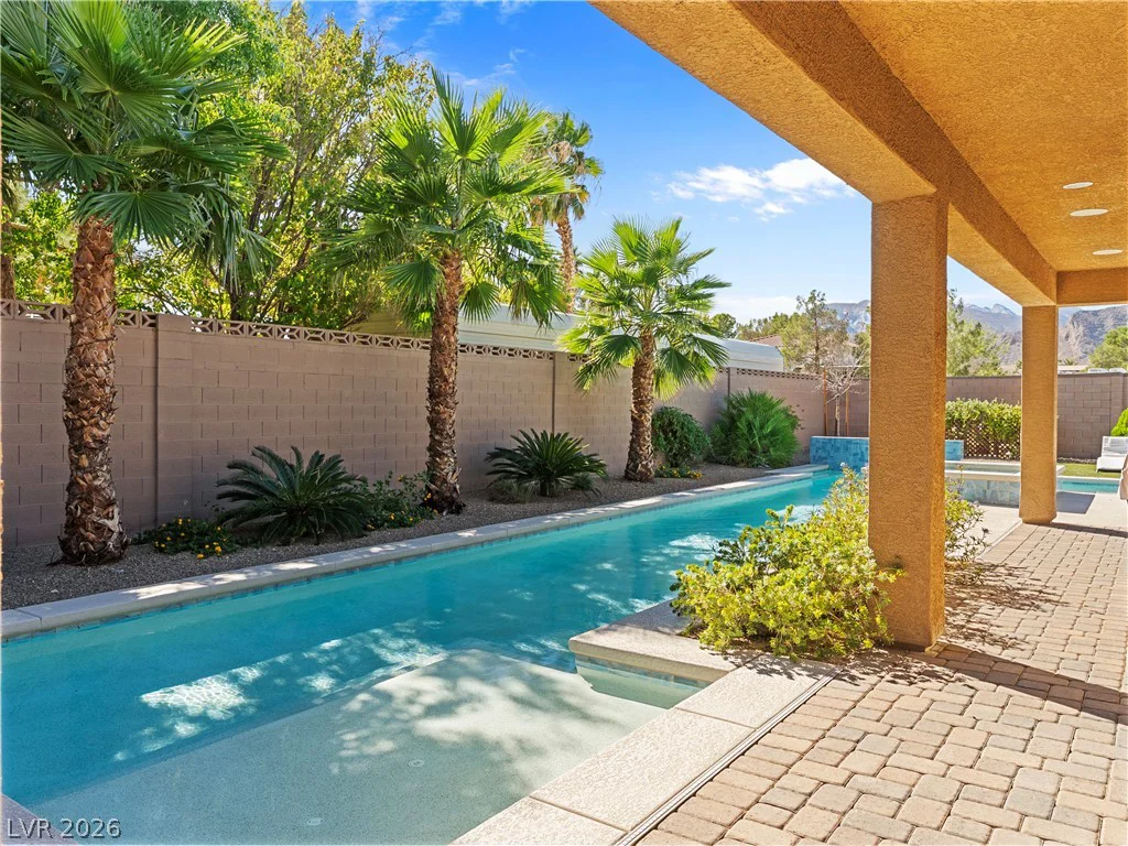 8775 Helena, Las Vegas, NV 89129