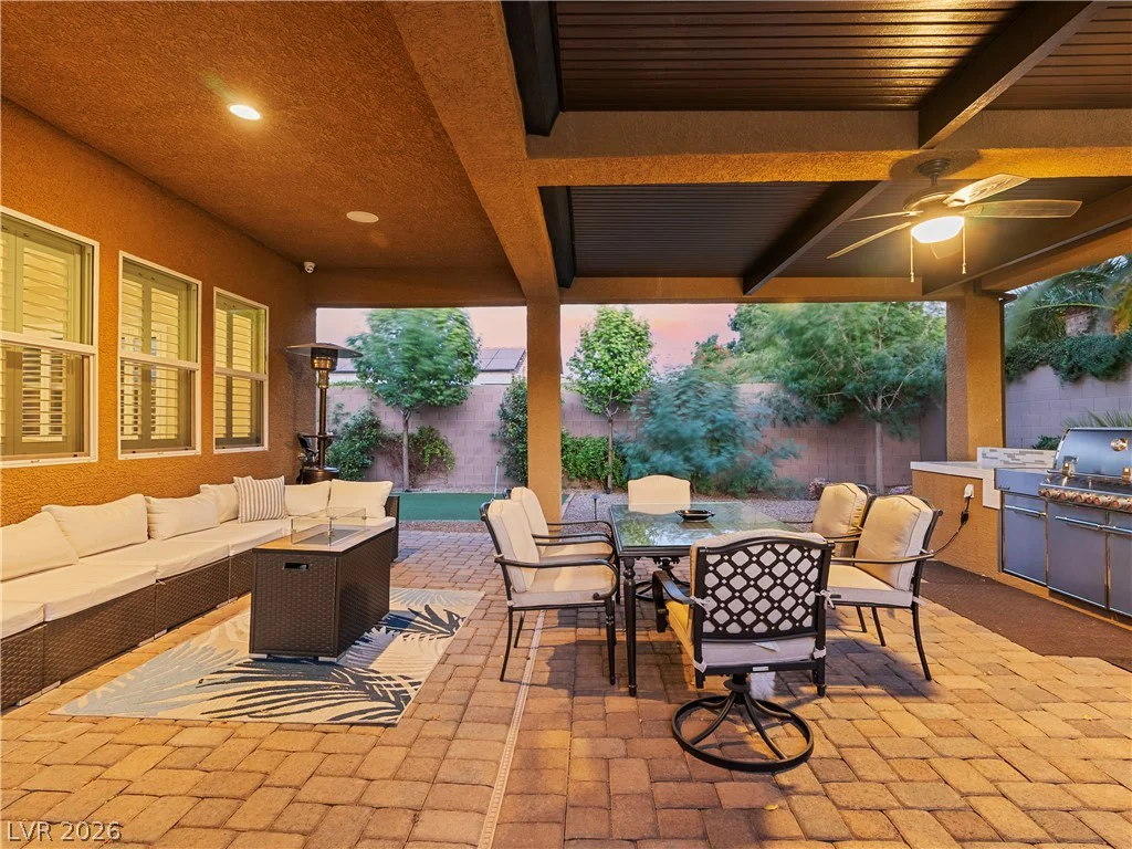 8775 Helena, Las Vegas, NV 89129