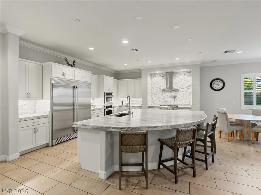 8775 Helena, Las Vegas, NV 89129