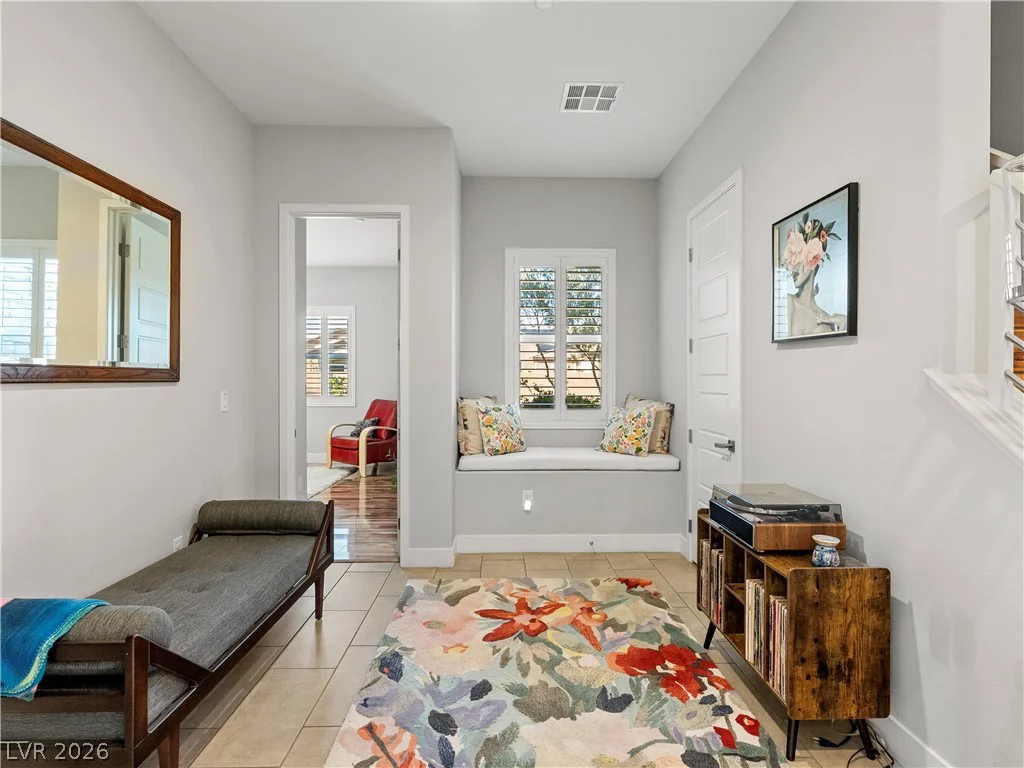 8775 Helena, Las Vegas, NV 89129