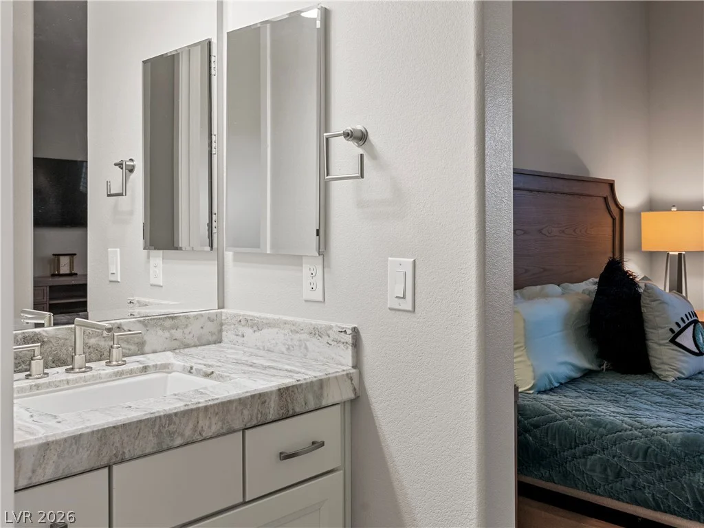 8775 Helena, Las Vegas, NV 89129