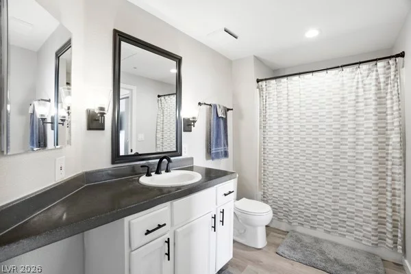 230 Flamingo, Las Vegas, NV 89169