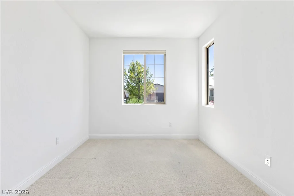 2392 Elmont, North Las Vegas, NV 89086