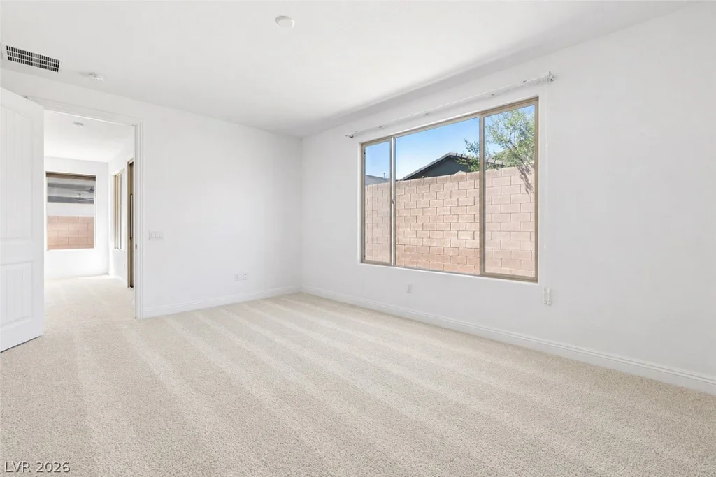 2392 Elmont, North Las Vegas, NV 89086