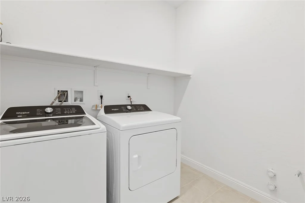 2392 Elmont, North Las Vegas, NV 89086