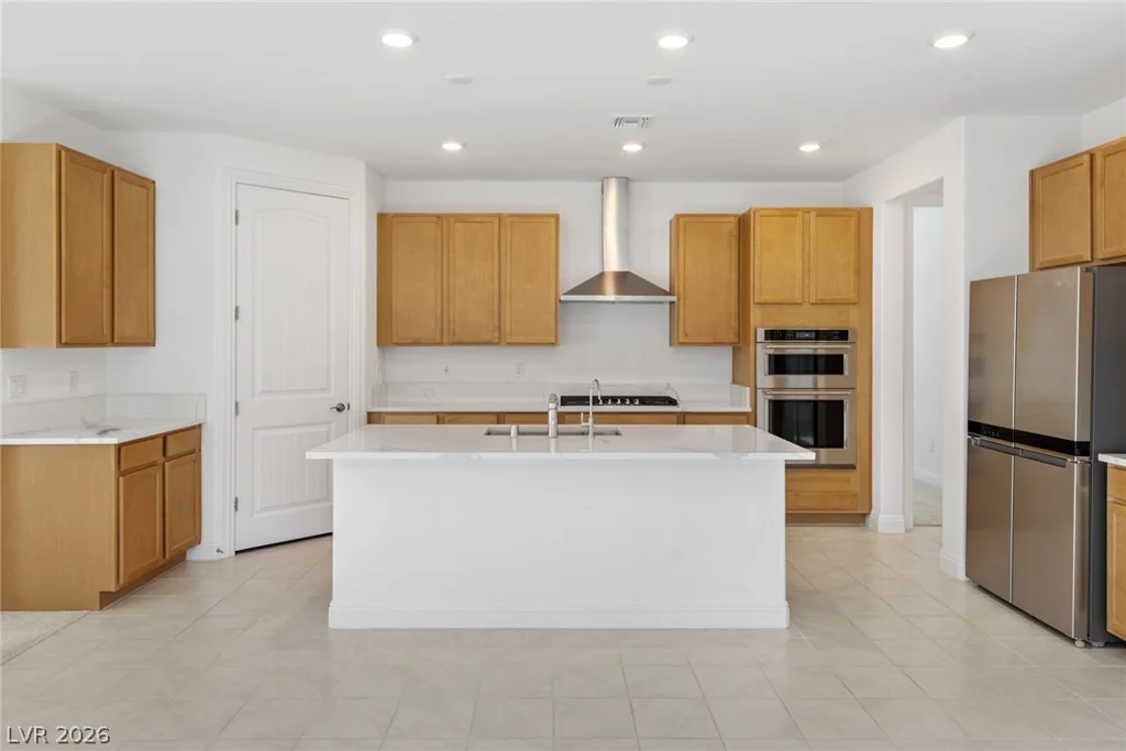 2392 Elmont, North Las Vegas, NV 89086