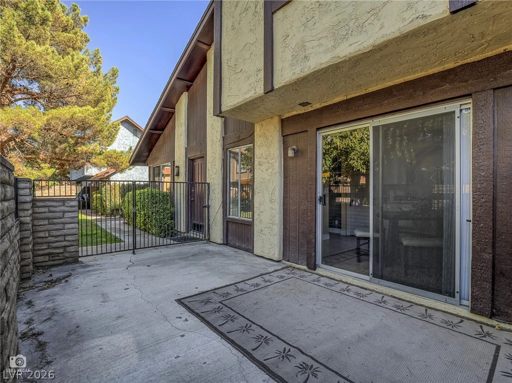 4504 Del Oro, Las Vegas, NV 89102