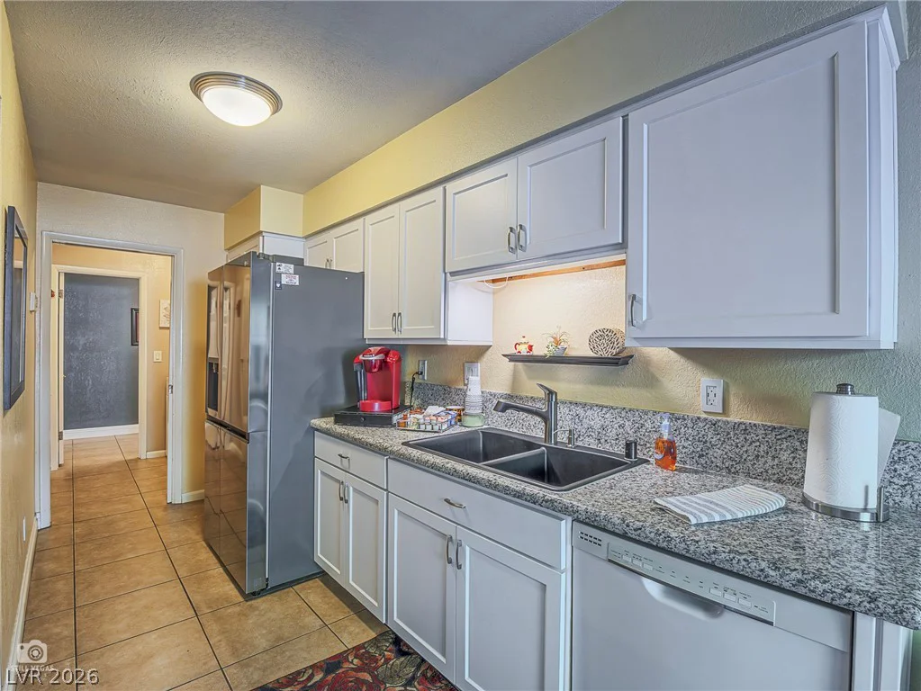 4504 Del Oro, Las Vegas, NV 89102