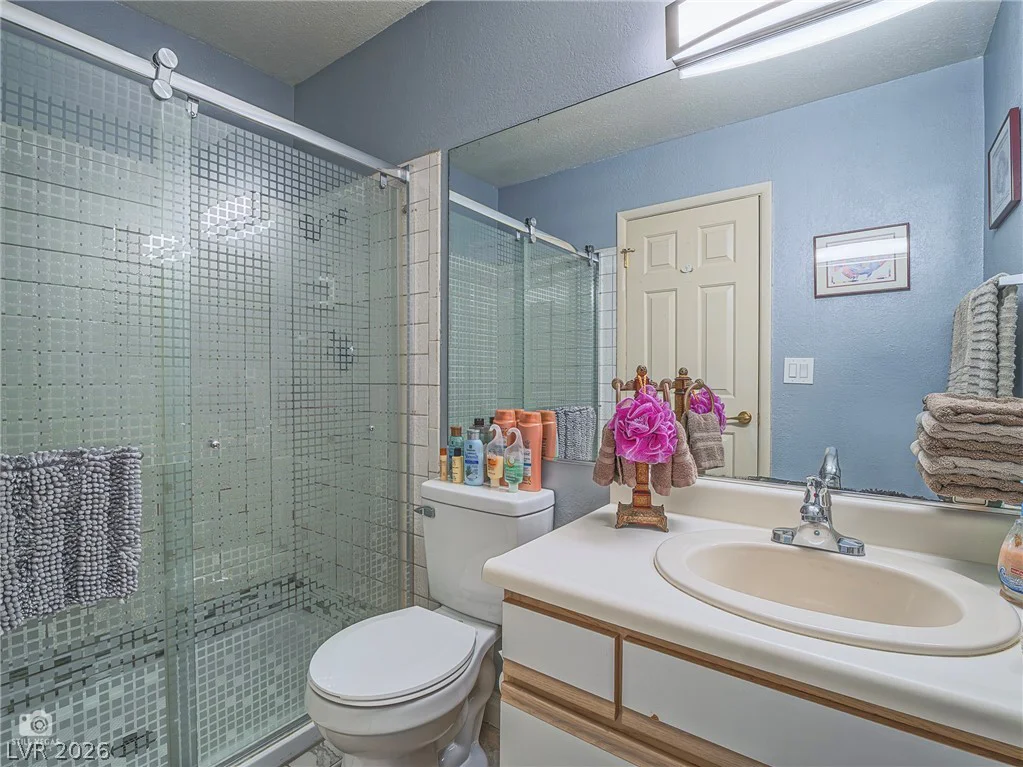 4504 Del Oro, Las Vegas, NV 89102