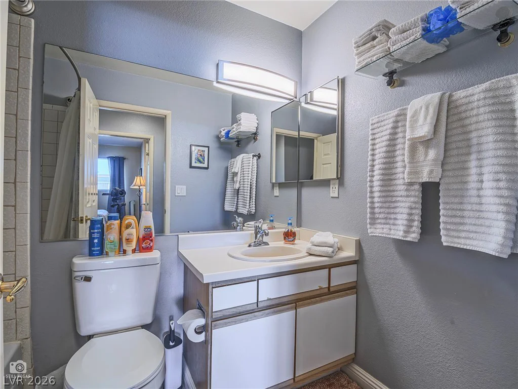 4504 Del Oro, Las Vegas, NV 89102
