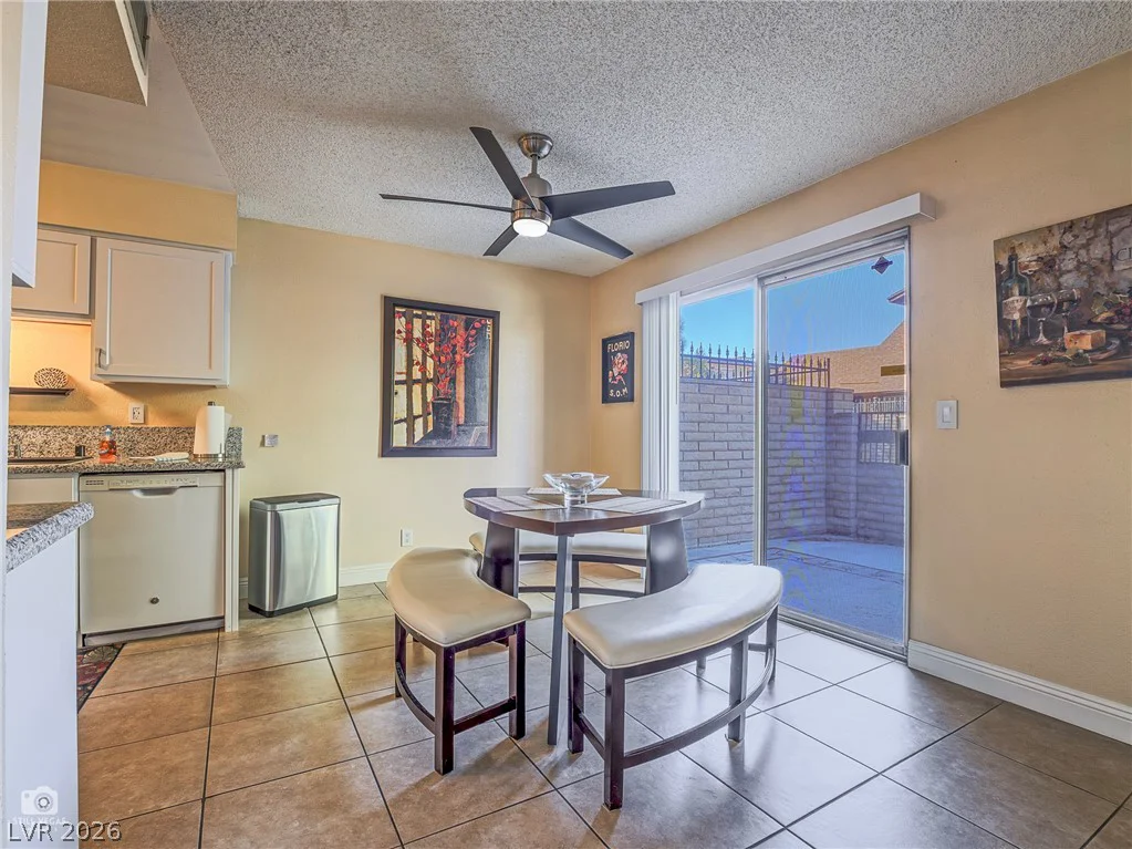 4504 Del Oro, Las Vegas, NV 89102