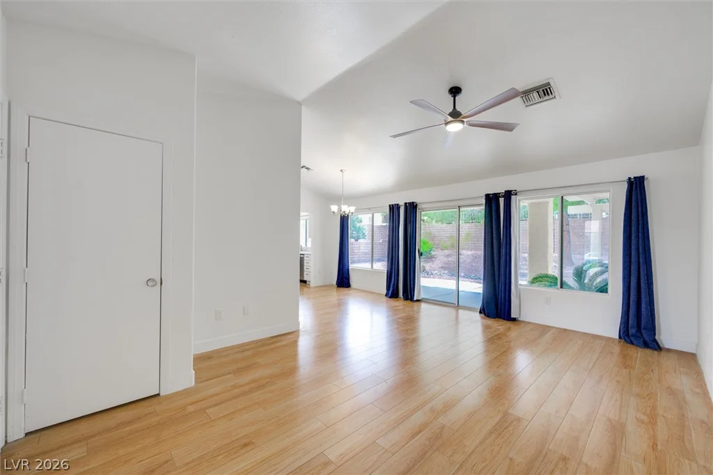3017 Hawksdale, Las Vegas, NV 89134