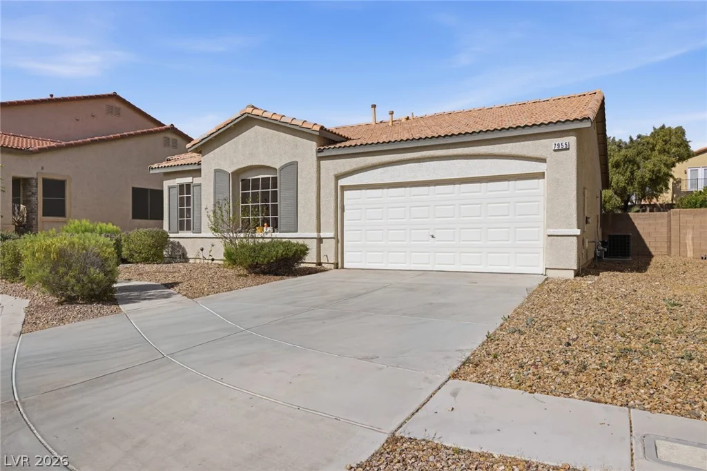7955 Prairie River, Las Vegas, NV 89113