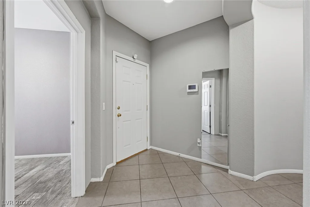 7955 Prairie River, Las Vegas, NV 89113