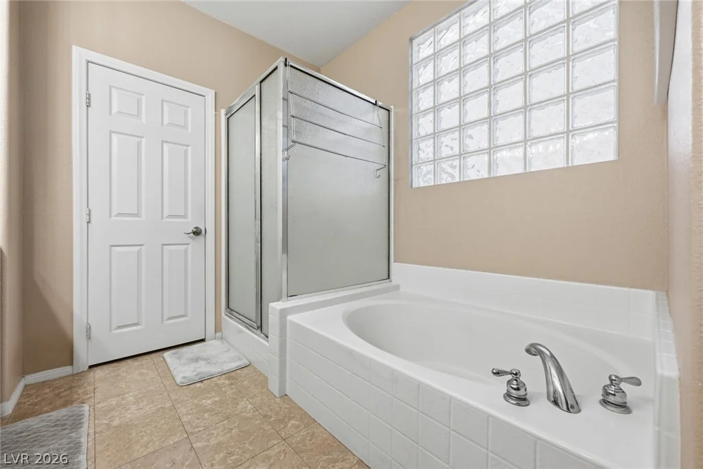 7955 Prairie River, Las Vegas, NV 89113