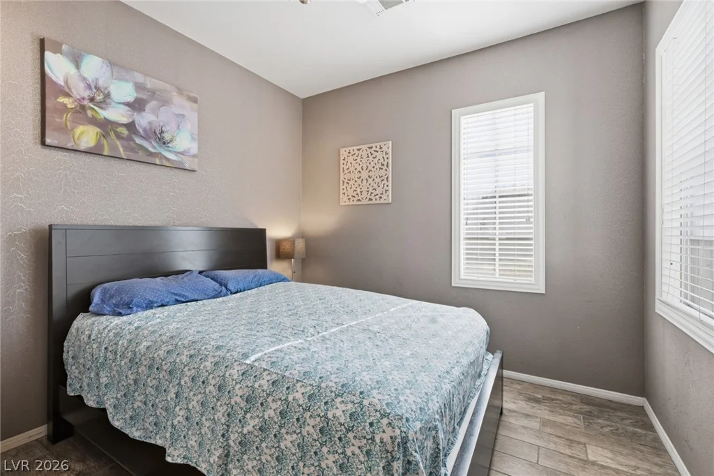 7955 Prairie River, Las Vegas, NV 89113