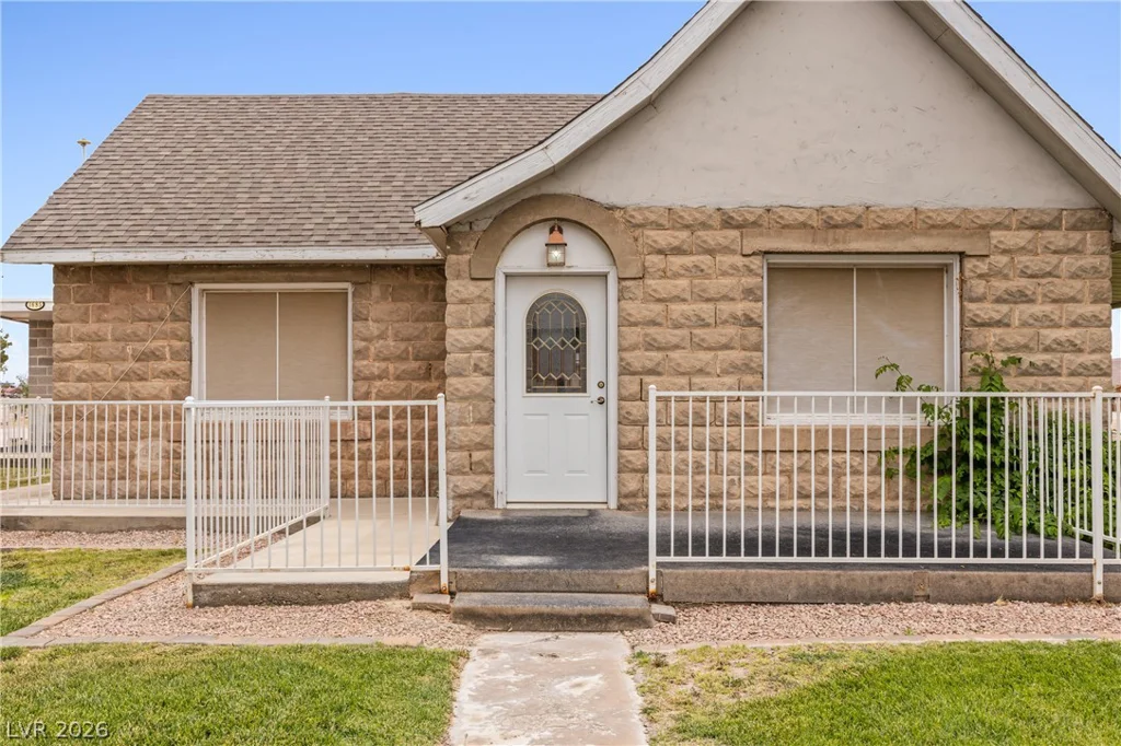 1665 Whipple, Logandale, NV 89021