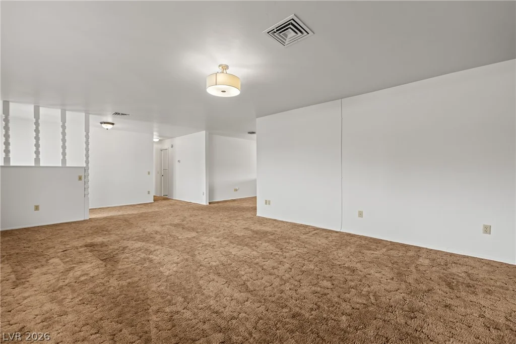 1665 Whipple, Logandale, NV 89021