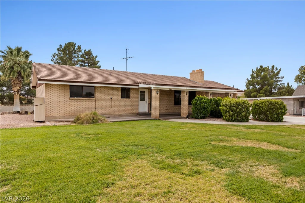 1665 Whipple, Logandale, NV 89021