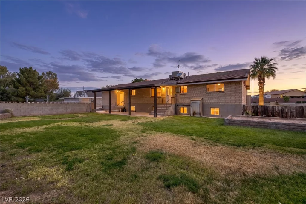 1665 Whipple, Logandale, NV 89021