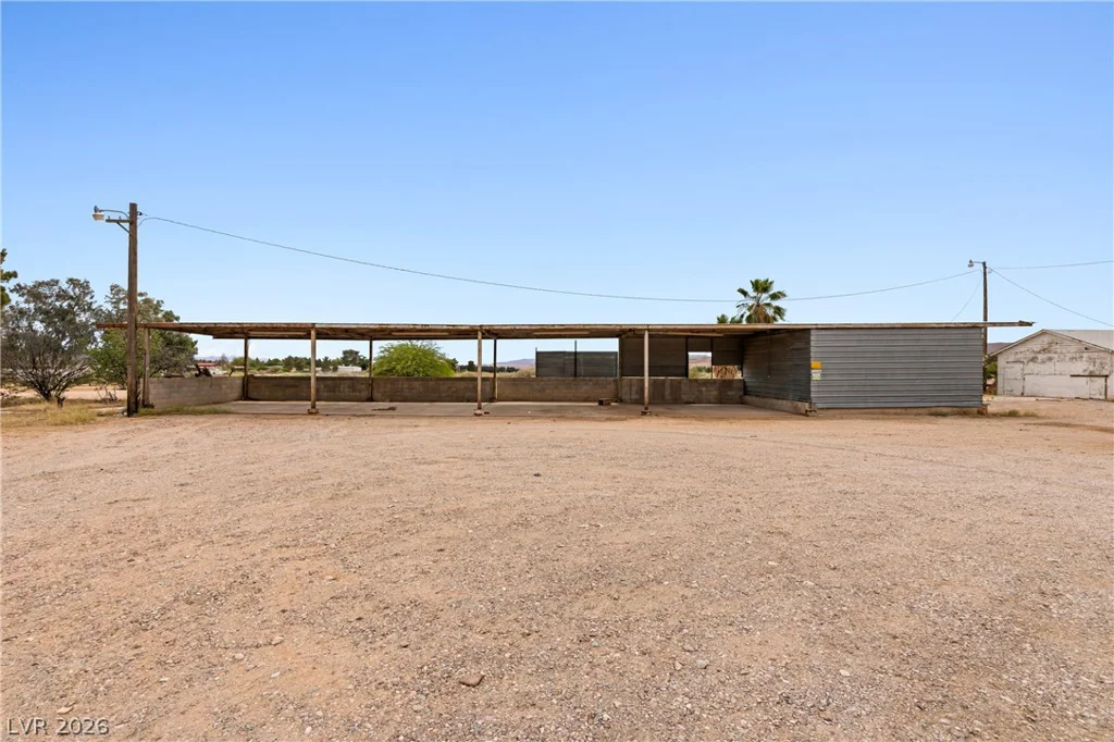 1665 Whipple, Logandale, NV 89021