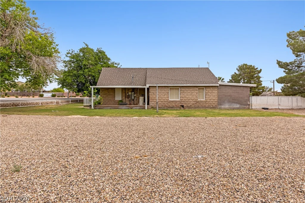 1665 Whipple, Logandale, NV 89021