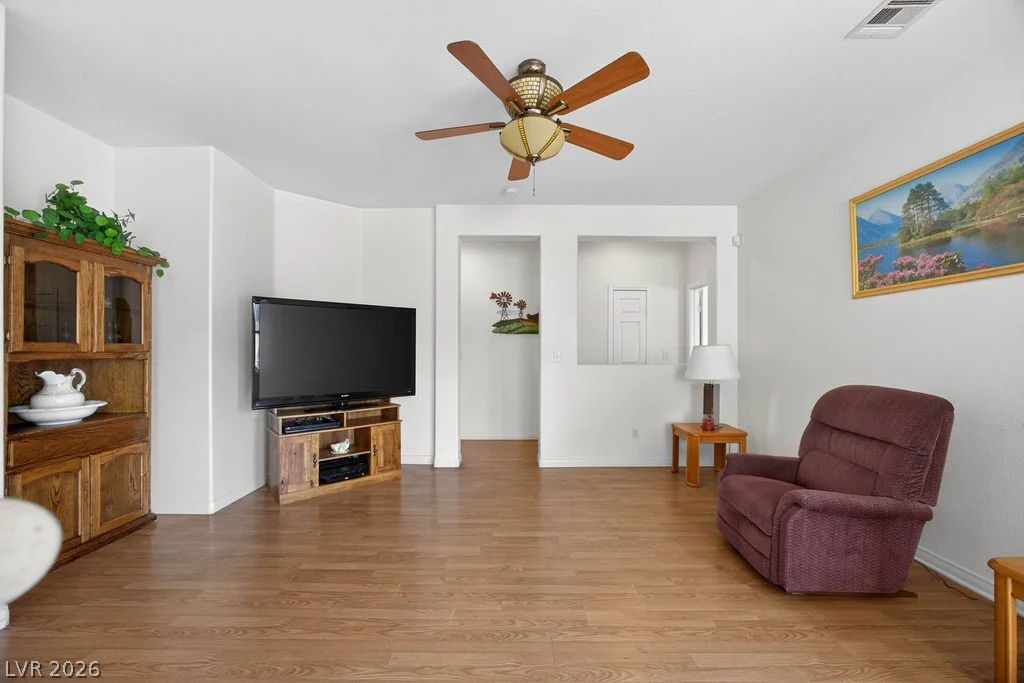 4833 Quartz Crest, North Las Vegas, NV 89081