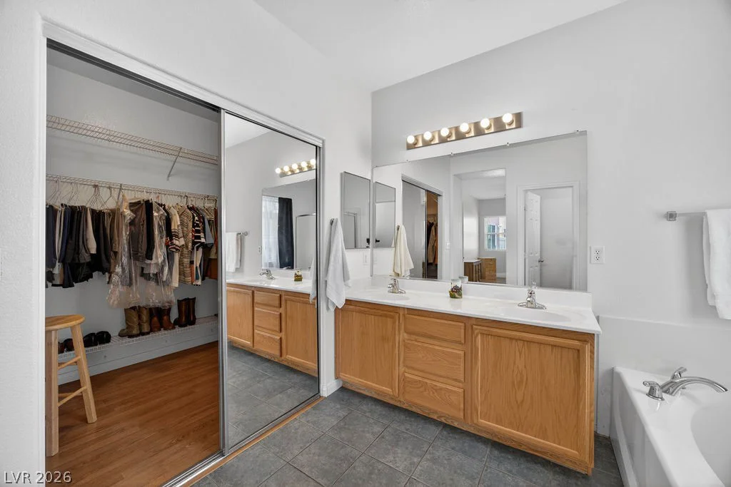 4833 Quartz Crest, North Las Vegas, NV 89081