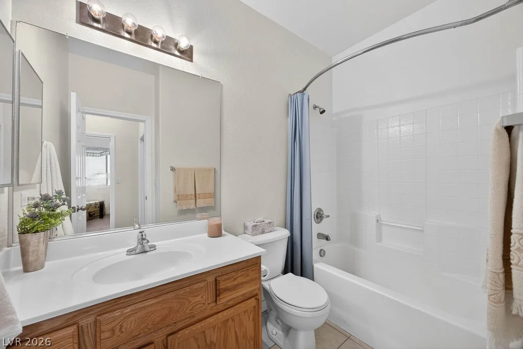4833 Quartz Crest, North Las Vegas, NV 89081