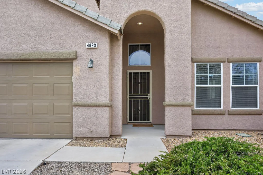 4833 Quartz Crest, North Las Vegas, NV 89081