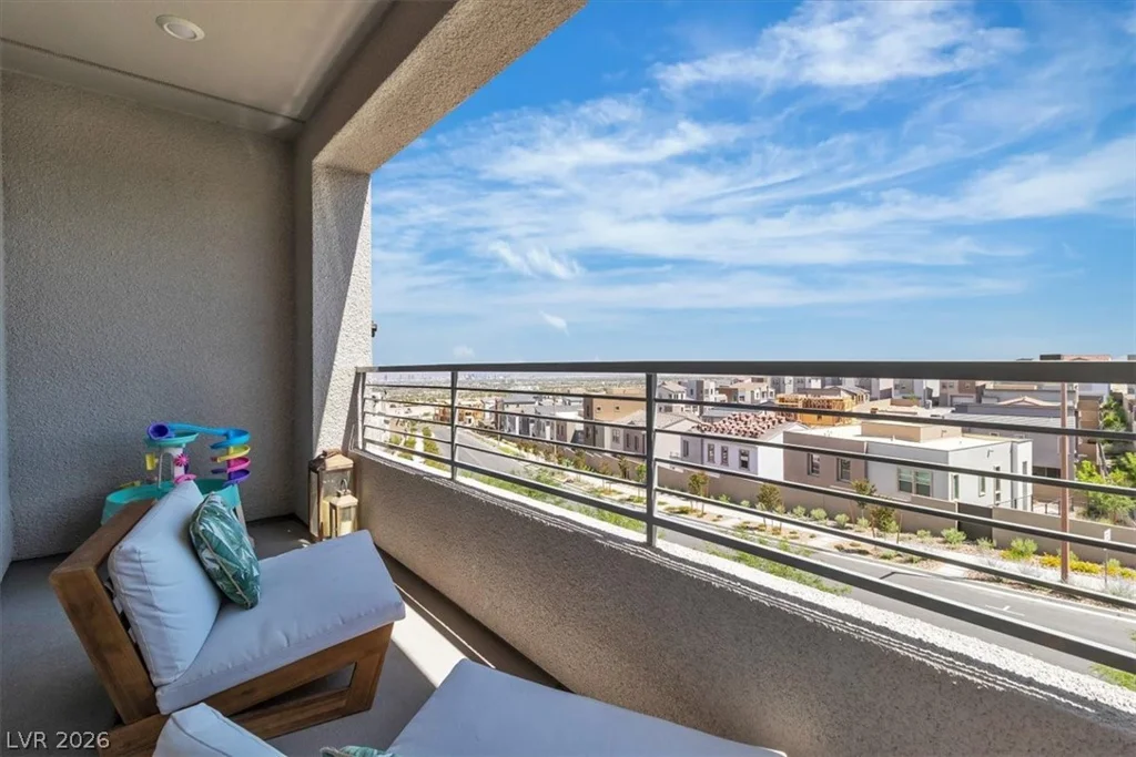 11695 Gentle Birdsong, Las Vegas, NV 89138