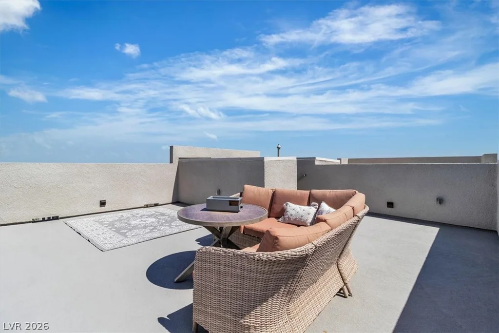 11695 Gentle Birdsong, Las Vegas, NV 89138