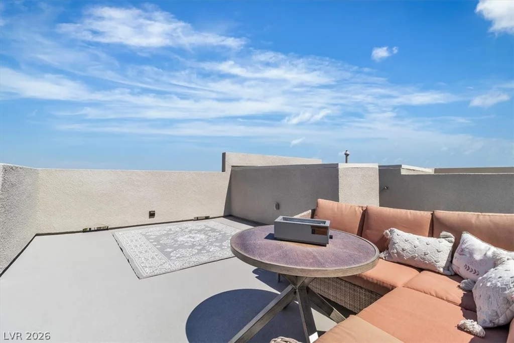 11695 Gentle Birdsong, Las Vegas, NV 89138