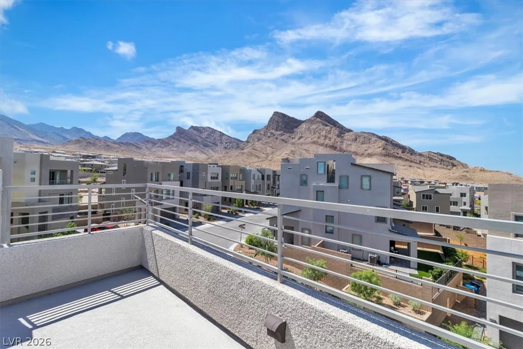 11695 Gentle Birdsong, Las Vegas, NV 89138