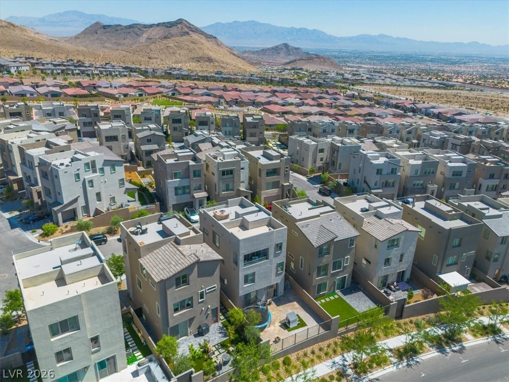 11695 Gentle Birdsong, Las Vegas, NV 89138