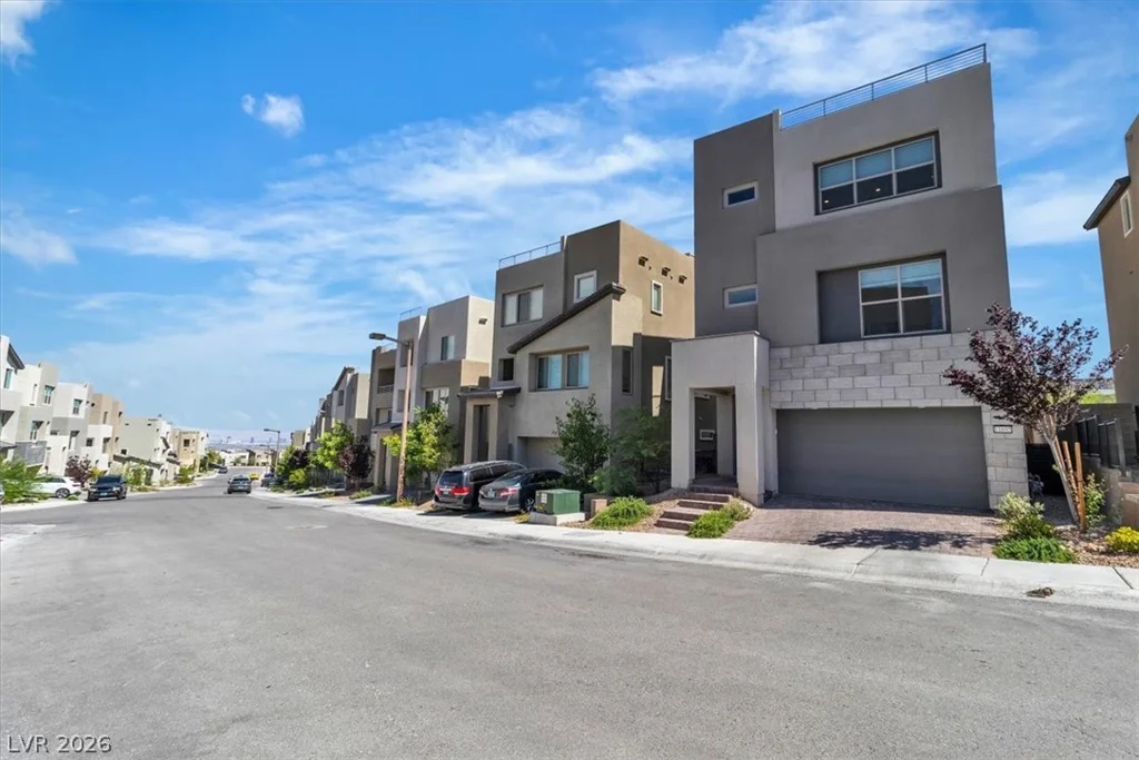 11695 Gentle Birdsong, Las Vegas, NV 89138