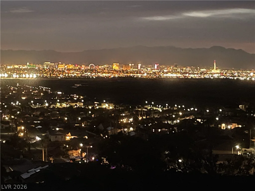 1003 Feather Point, Henderson, NV 89011
