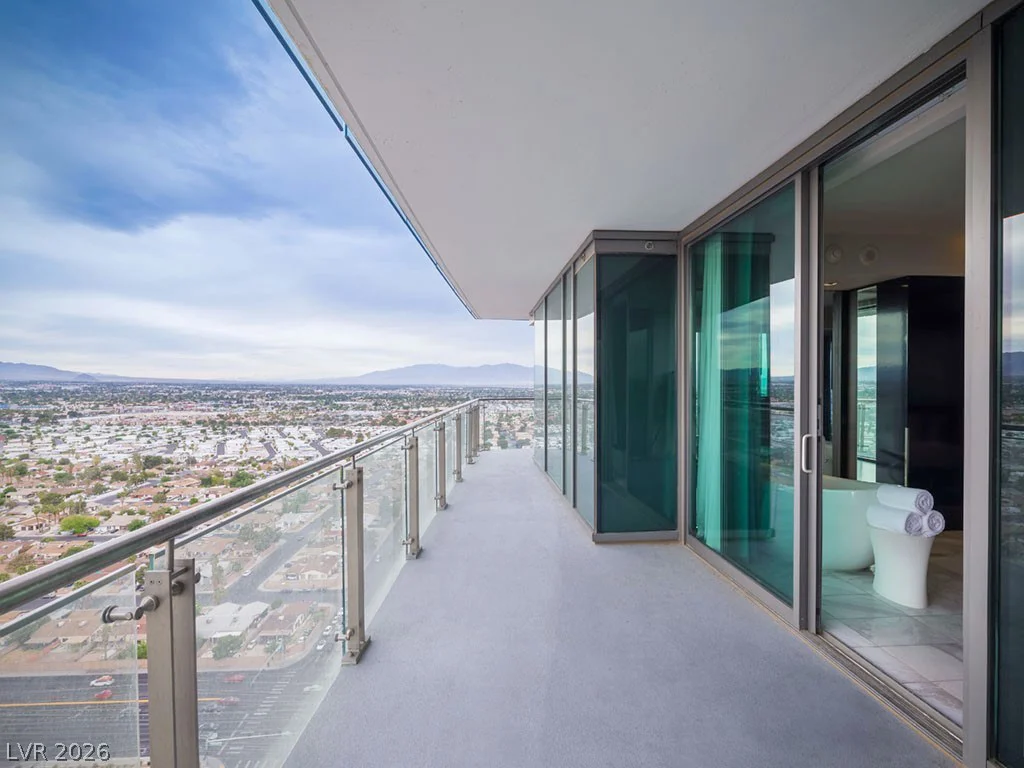 4381 Flamingo, Las Vegas, NV 89103