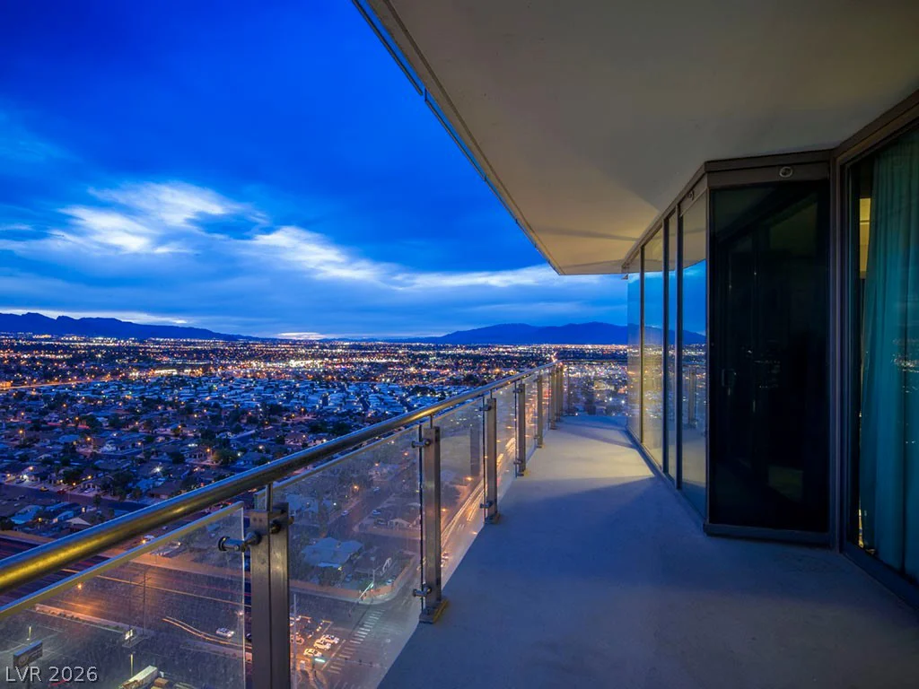 4381 Flamingo, Las Vegas, NV 89103