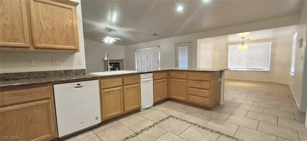 5241 Graystone, Pahrump, NV 89061