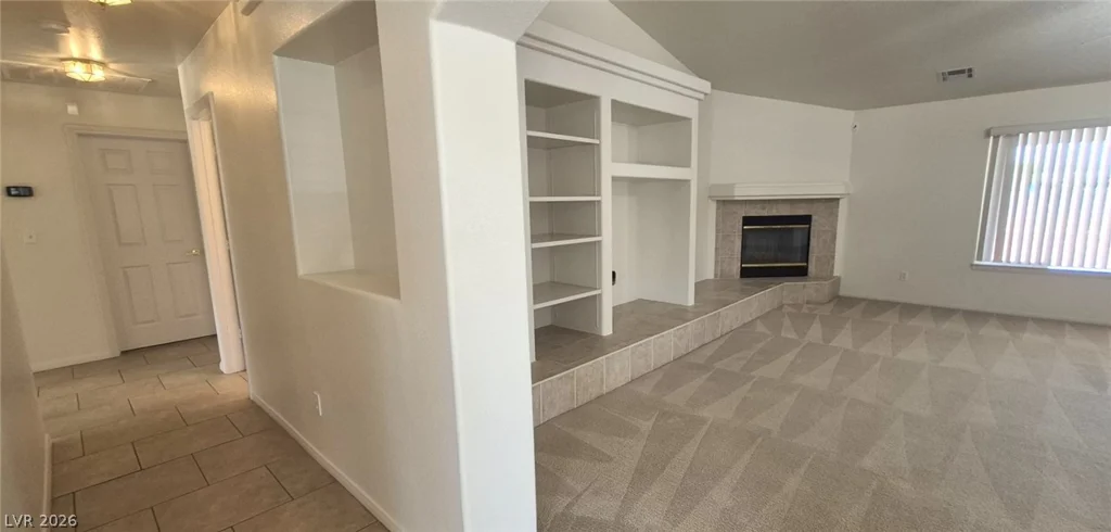 5241 Graystone, Pahrump, NV 89061