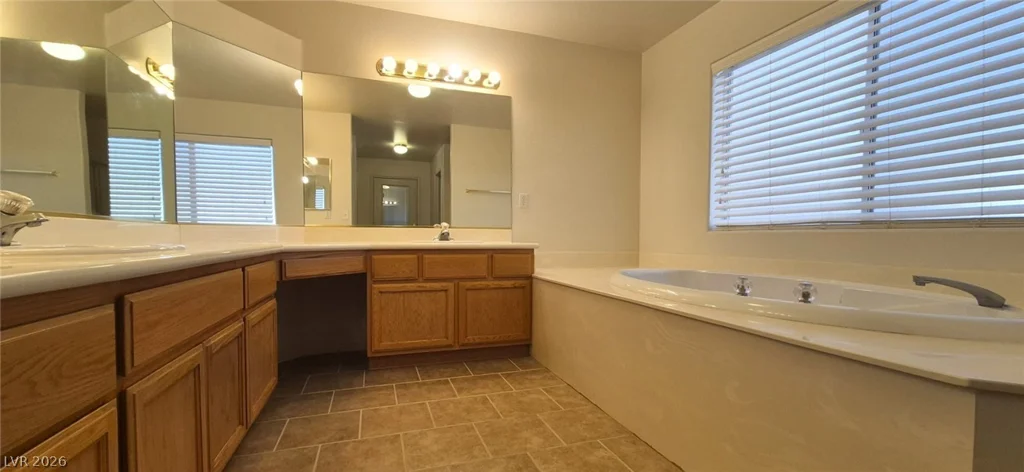 5241 Graystone, Pahrump, NV 89061