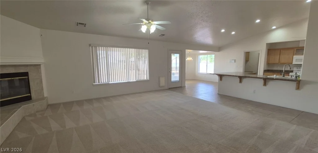 5241 Graystone, Pahrump, NV 89061