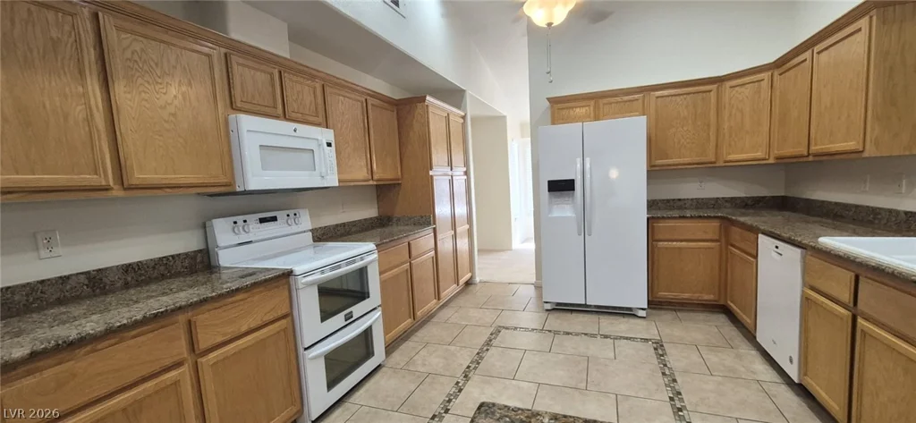 5241 Graystone, Pahrump, NV 89061