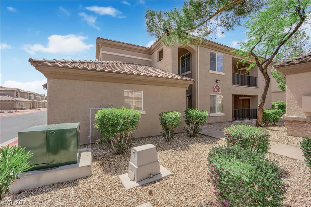 6655 Flaminian, North Las Vegas, NV 89084