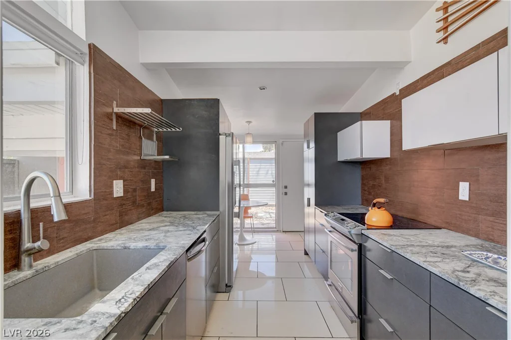1995 Caballero, Las Vegas, NV 89169